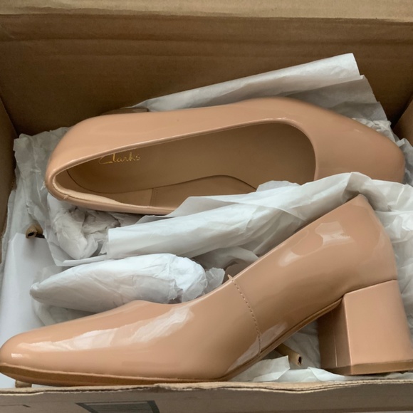 Clarks Sheer 55 Praline Patent Court Shoes Nude Leather Block Heel Pumps 7.5 - Picture 7 of 16